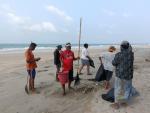 กิจกรรมเก็บขยะชายหาด ภายใต้โครงการอาสาสมัครท้องถิ่นรักษ์โลก...